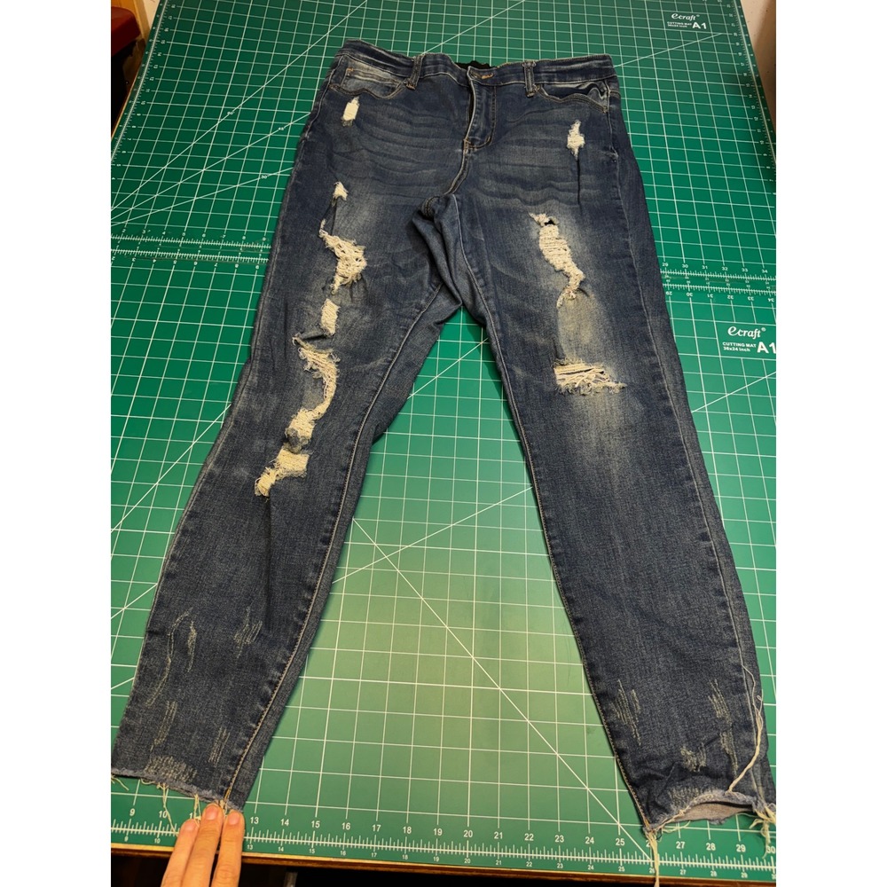 Grace & Lace Distressed Skinny Jeans Womens 16 Dark Wash Destroyed Raw Hem Denim